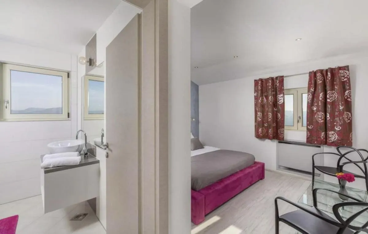 Villa Pasini In Livade - Haus Fuer 8 Personen