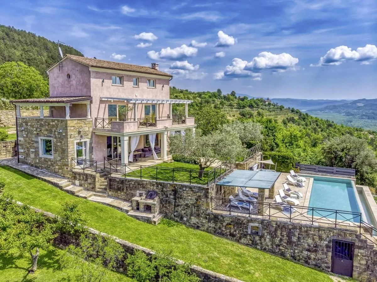 Villa Pasini In Livade - Haus Fuer 8 Personen