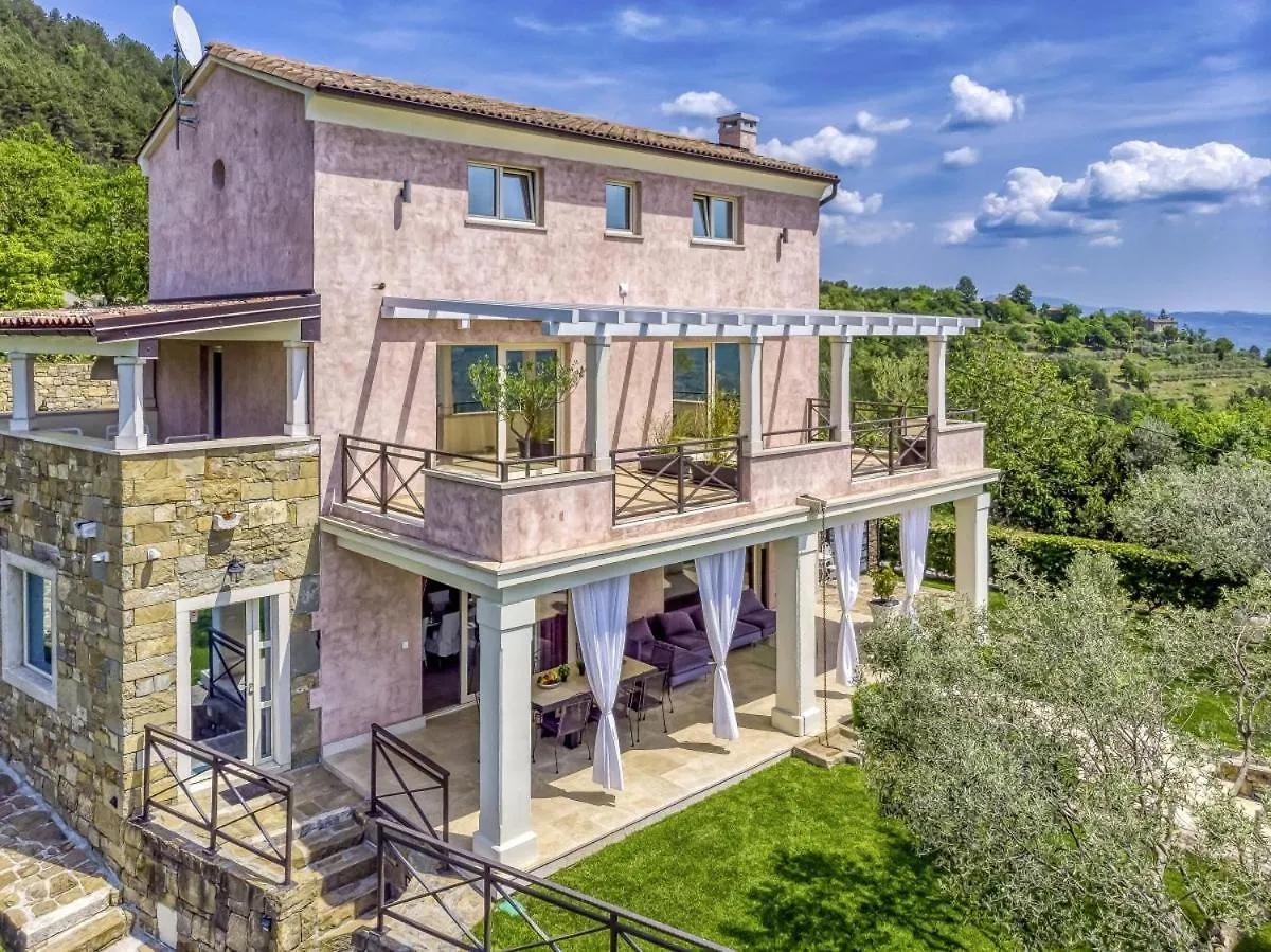 Villa Pasini In Livade - Haus Fuer 8 Personen 0*,