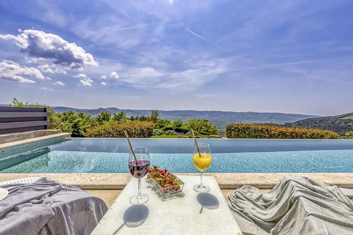 Villa Pasini In Livade - Haus Fuer 8 Personen 0*,  Croatia