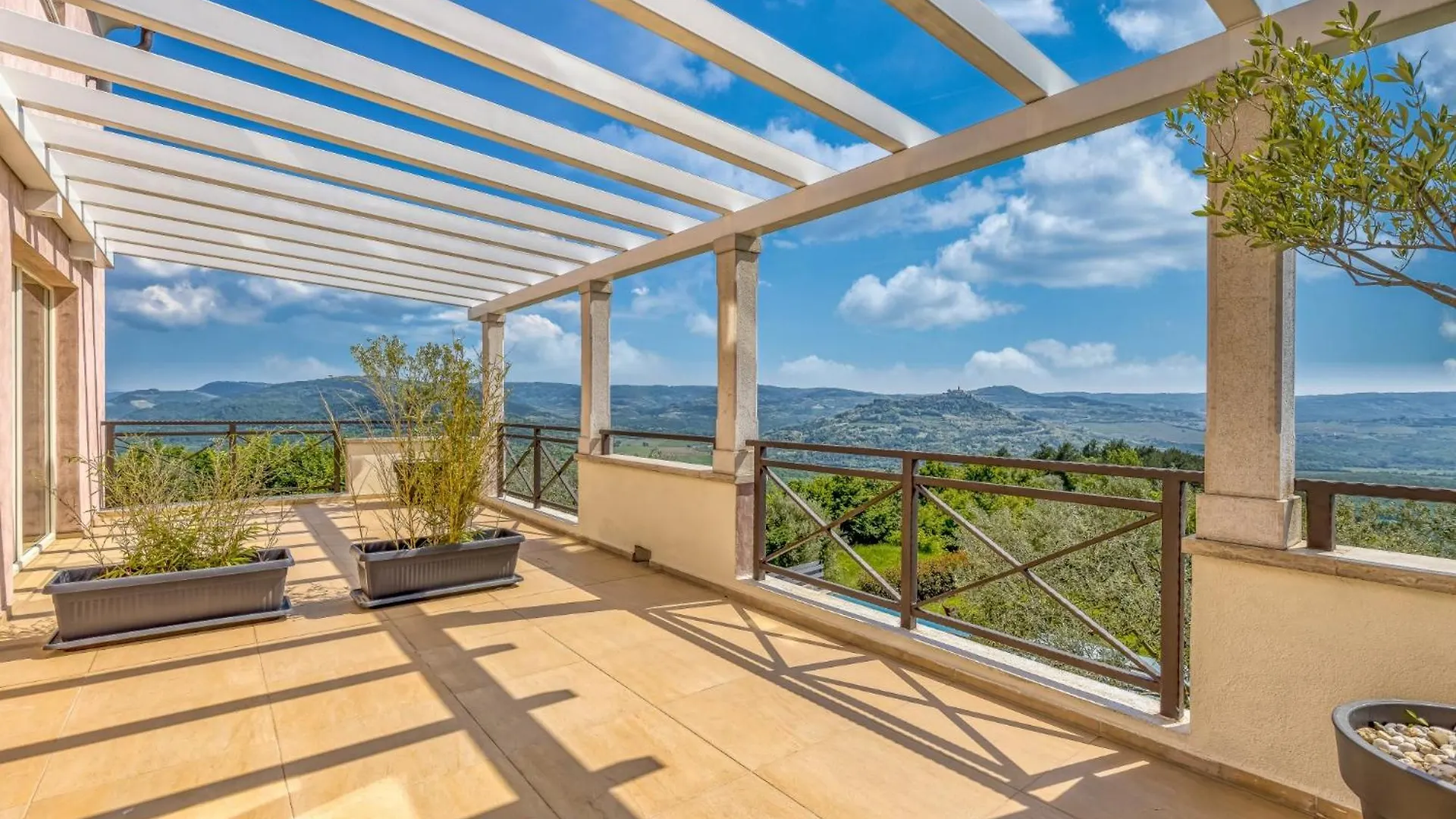 Villa Pasini In Livade - Haus Fuer 8 Personen